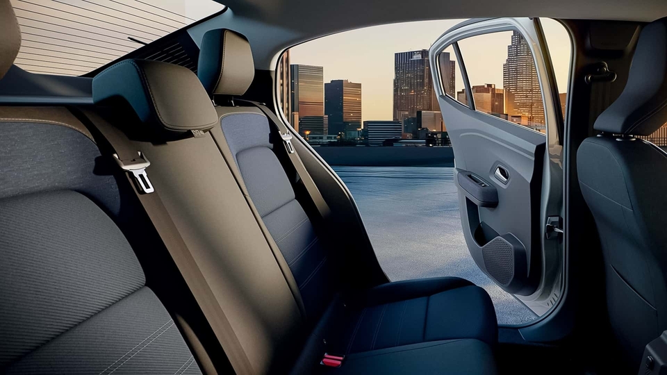 S8-la-dacia-logan-s-ameliore-elle-aussi-et-elle-reviendra-bientot-859866