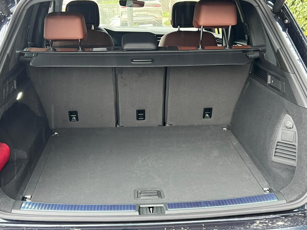 WhatsApp Image 2026-02-08 at 20.09.20 (1)